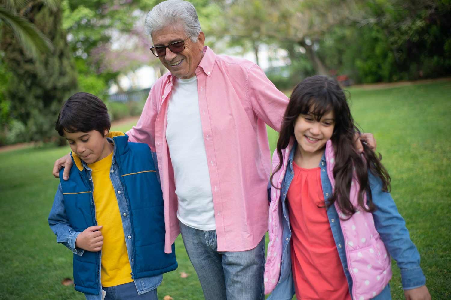 How To Do a Multigenerational Family Vacation