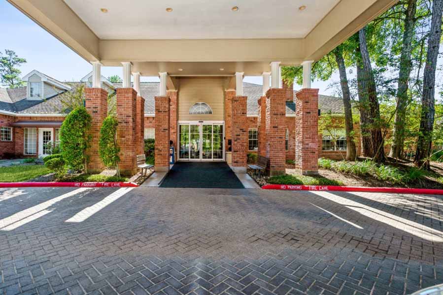 The Forum at the Woodlands front entrance
