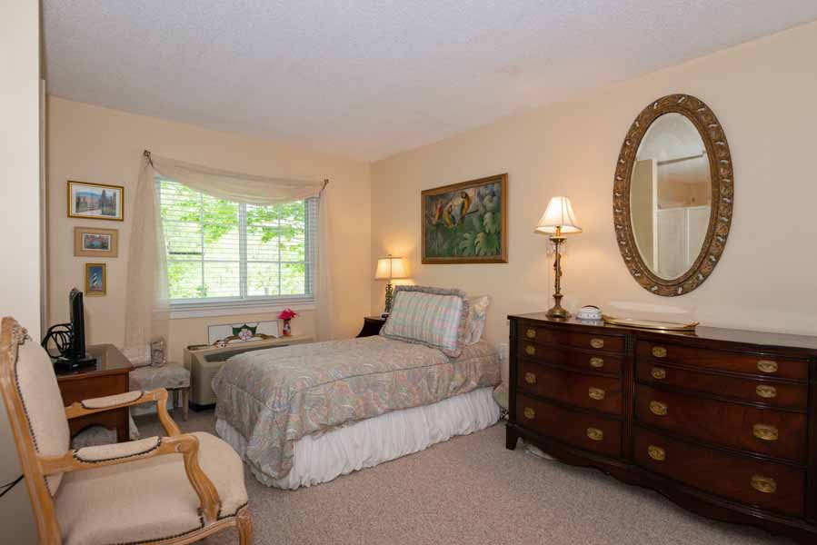 The Gardens of Virginia Beach model apartment bedroom