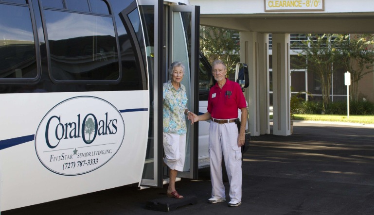 5 Ways Senior Transportation Empowers Older Adults