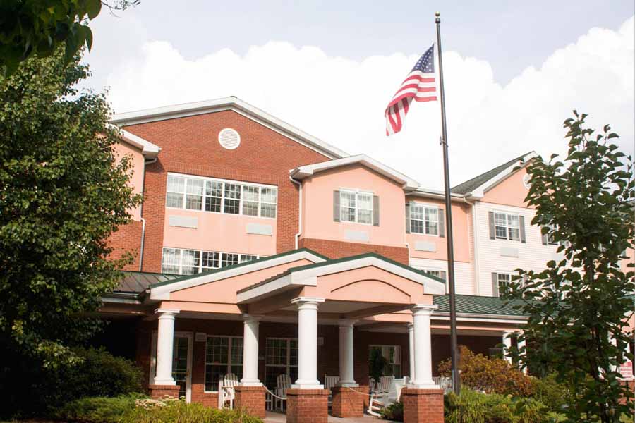 Clarks Summit Senior Living | Five Star Senior Living