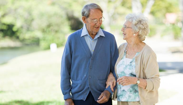6 Tips for Helping a Senior Downsize Before a Move