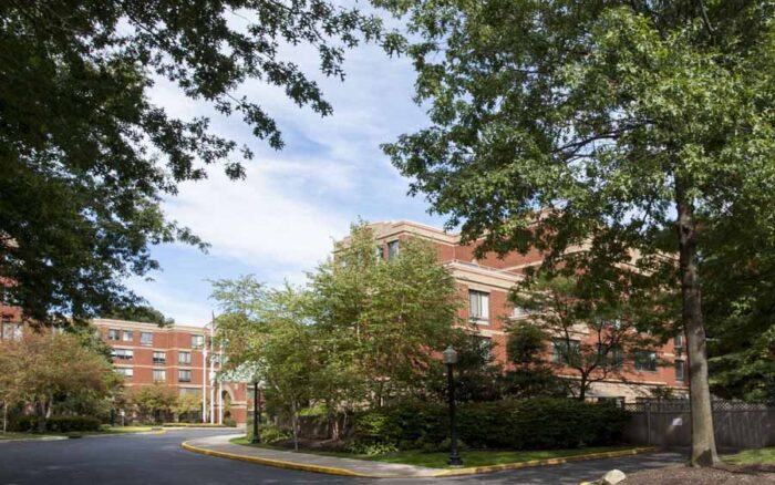 Five Star Premier Residences of Teaneck