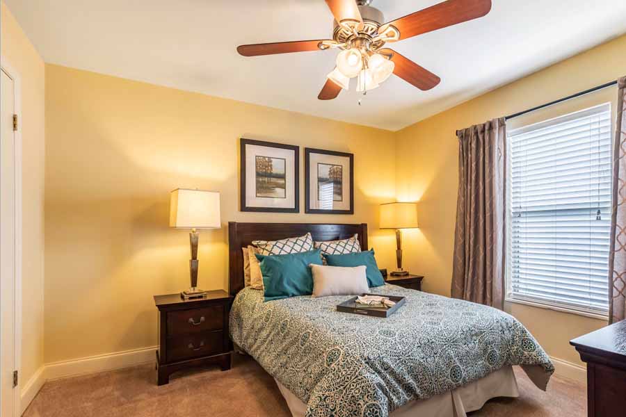 model apartment bedroom at Morningside of Vestavia Hills