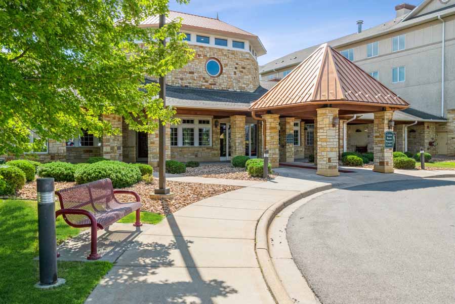 The Wellstead of Rogers & Diamondcrest Senior Living