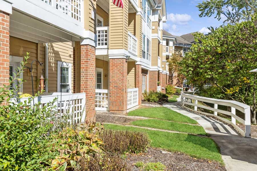 Independent Living Private Balconies w/ Ravine View