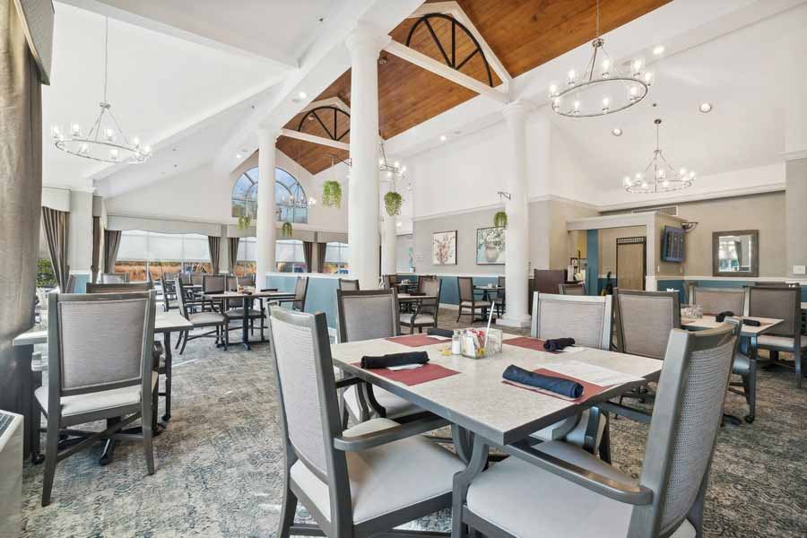 Dining Room at Washington Township Senior Living