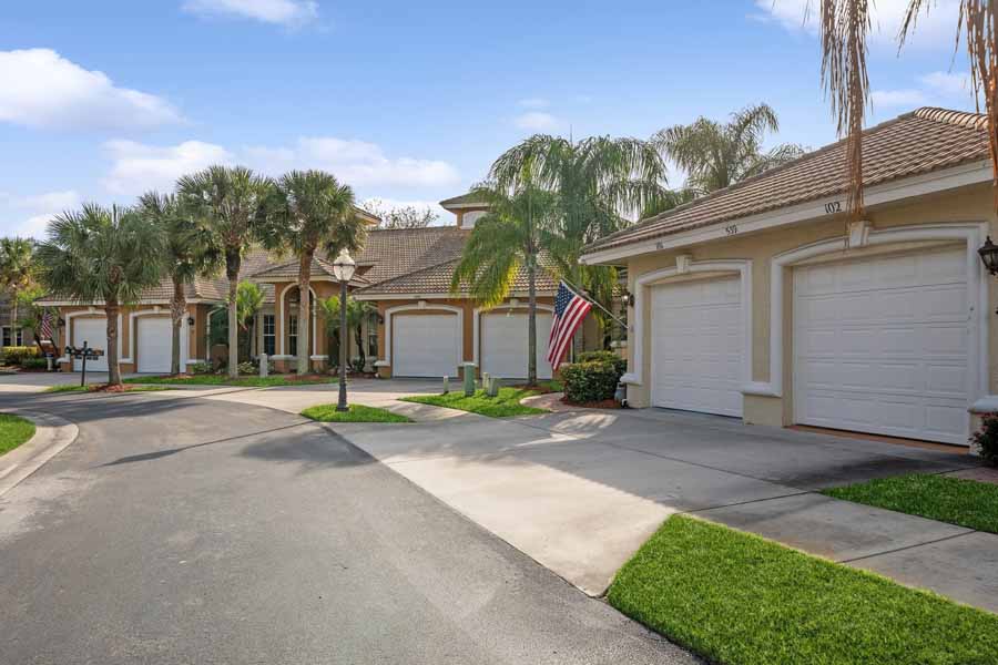 The Palms of St. Lucie West Neighborhood