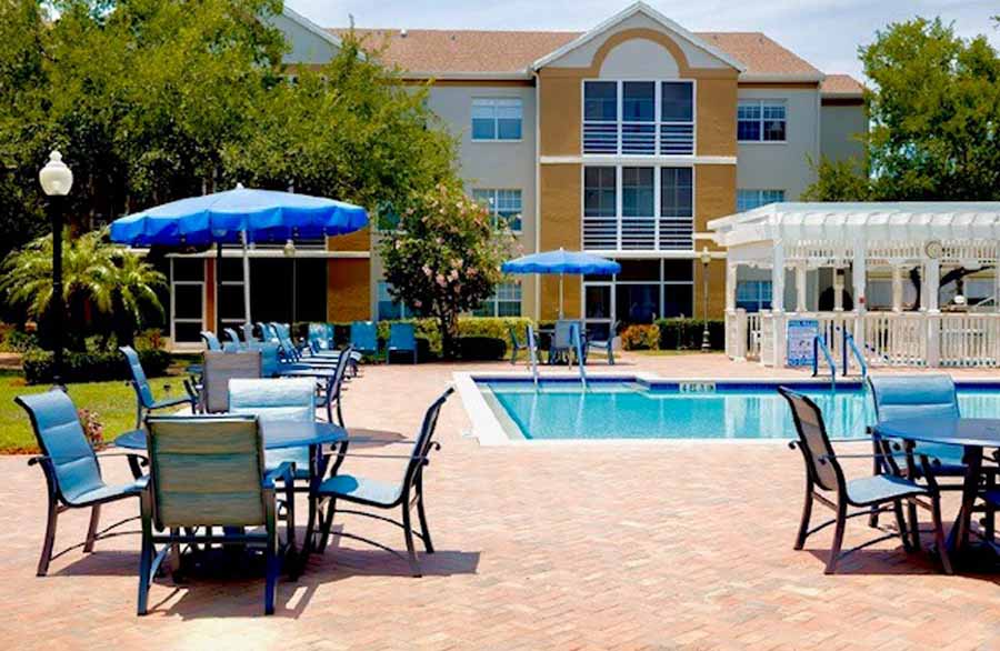 Poolside Seating