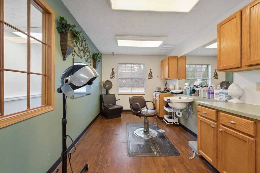 Salon