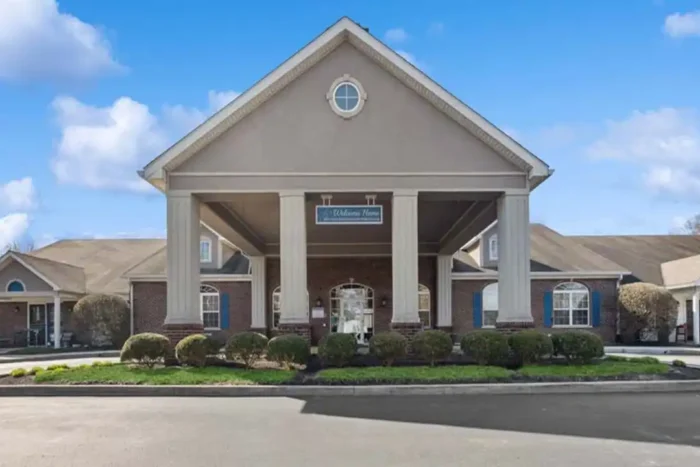 Memory Care Courtyard at Five Star Residences of Noblesville