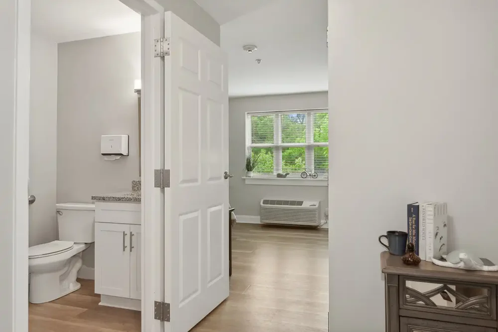 Model Apartment Bathroom