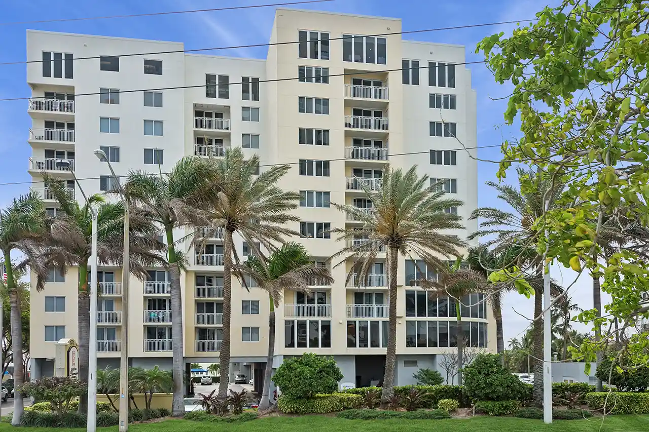Five Star Premier Residences of Pompano Beach