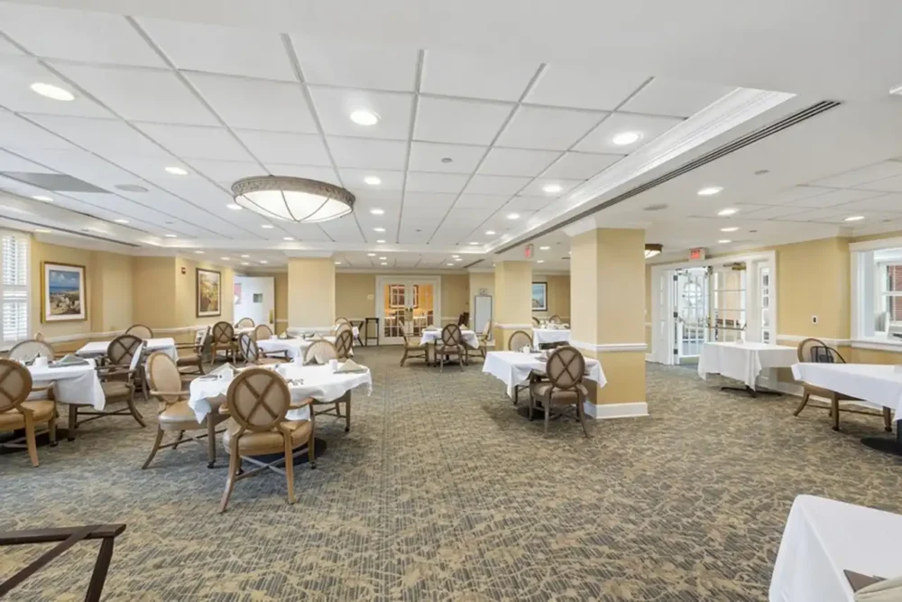 Dining Room - Assisted Living