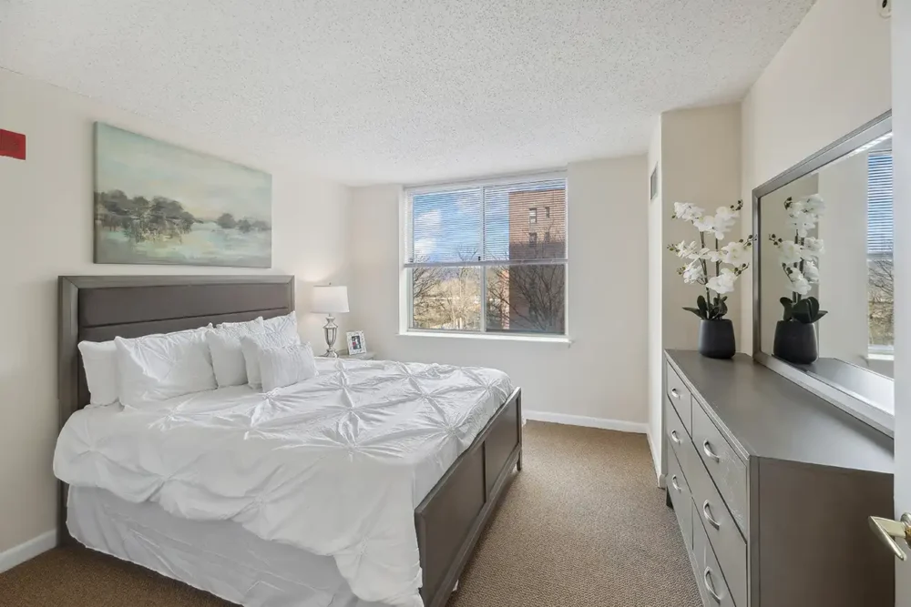 Model One Bedroom Apartment Bedroom – Assisted Living