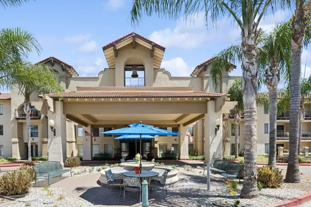 Rio Las Palmas senior living community