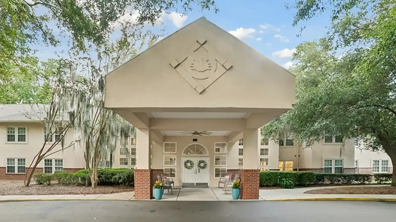 Savannah Square