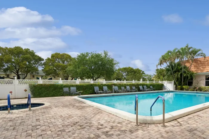 The Court at Palm Aire