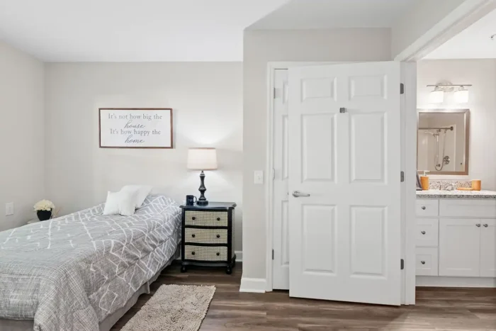 Memory Care Screened-In Lounge