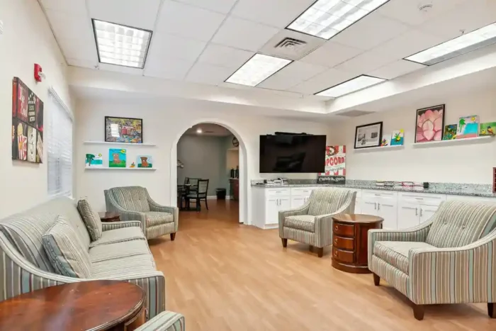 Memory Care Screened-In Lounge