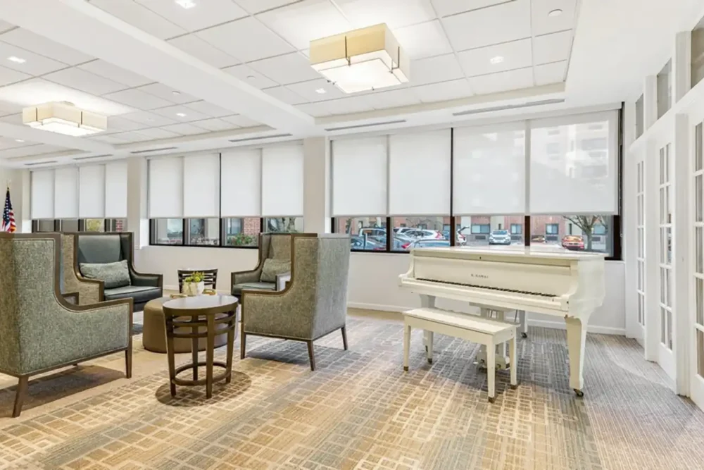 Piano Lounge